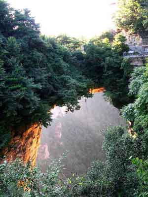 張家界、袁家界、天子山、武陵源二晚二日游