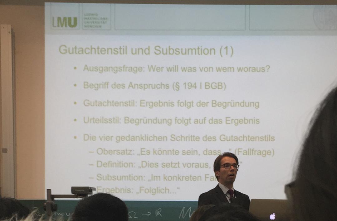 德国留学生英语_去德国留学讲英语_留学德国英语有要求吗
